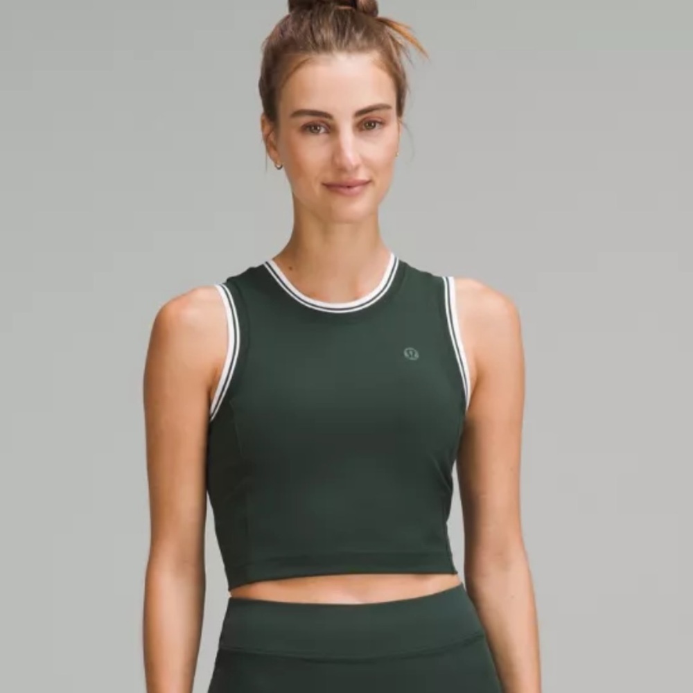 Lululemon Varsity Scoop-Neck Cropped Tennis Tank Top *Medium Support, B/C Cup